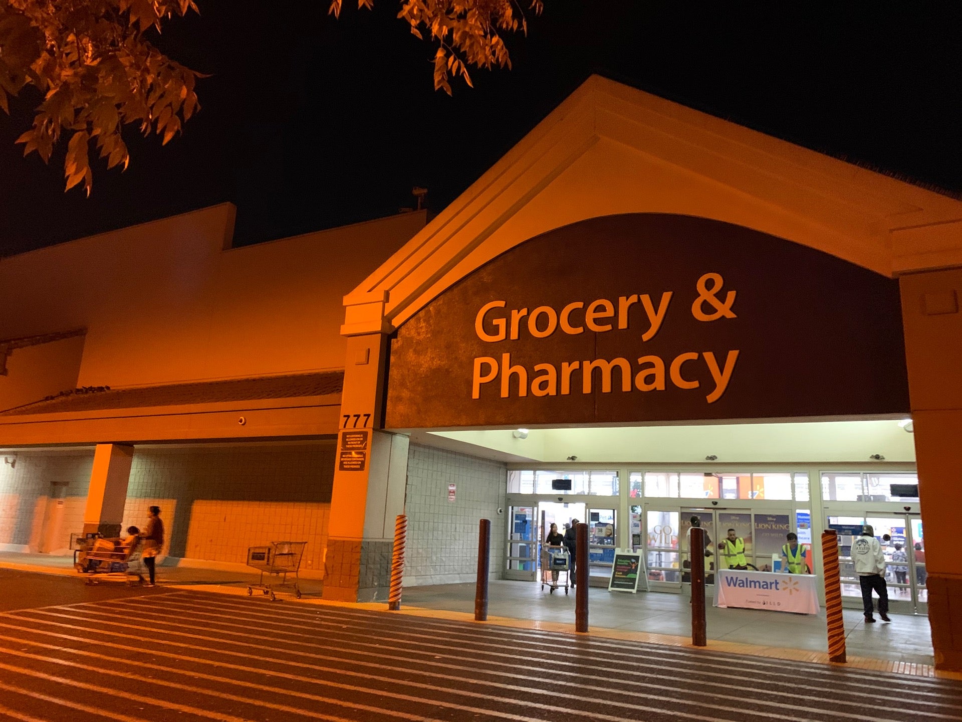 Shopping at Walmart on Goldwyn Ave in Orlando Florida - Store 4160 