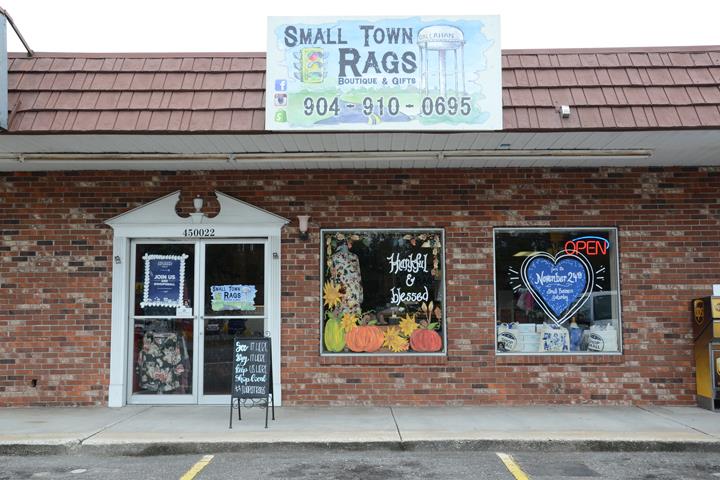 Small Town Rags Boutique & Gifts (Callahan, FL): Hours, Address