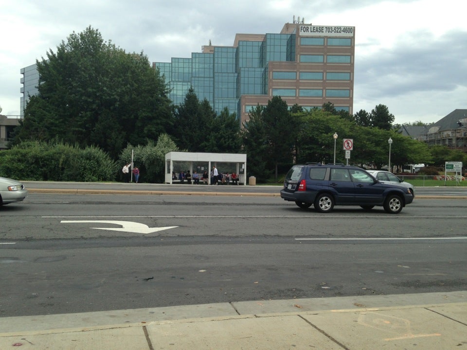 Dunn LoringMerrifield Metro Station Kiss & Ride, 2674 Gallows Rd, Vienna, VA MapQuest
