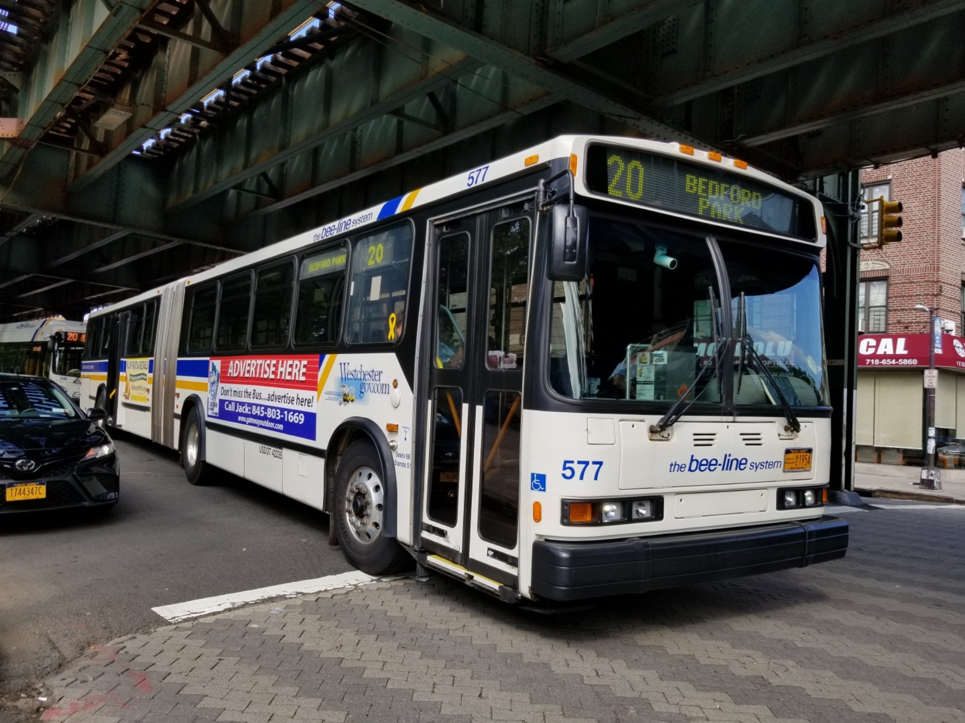 mta-mabstoa-bus-bx10-and-bee-line-route-4-20-21-at-gun-hill-road