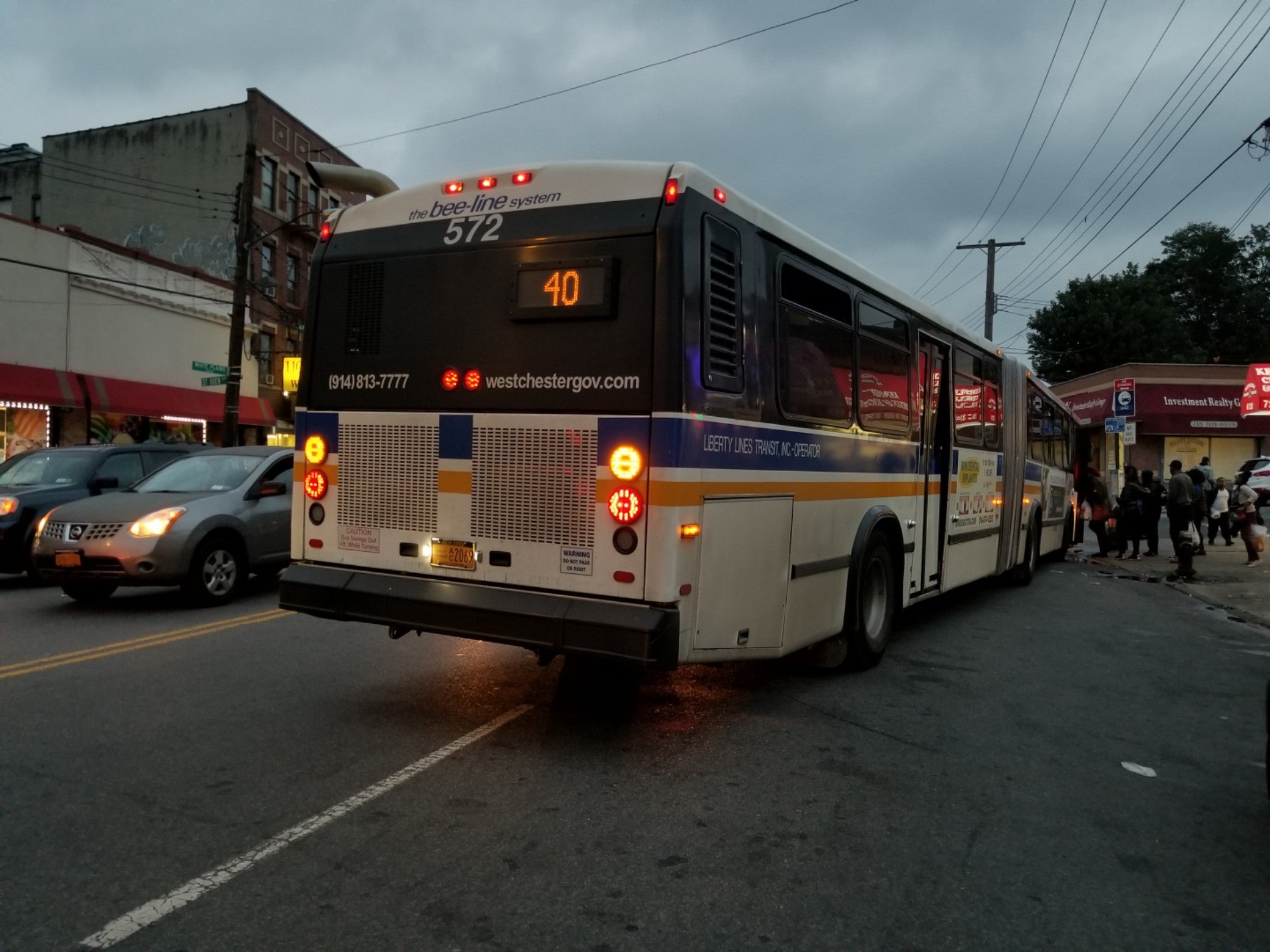 MTA MaBSTOA Bus Bx39 / BxM11 & BeeLine Bus Route 40/41/42/43X at E