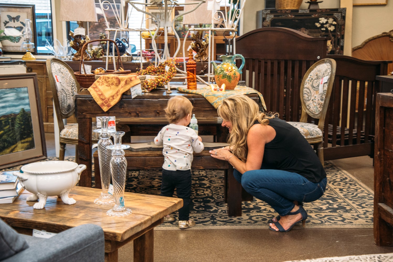 Finders Keepers Upscale Home Consignment Boutique, 2500 Zanella Way