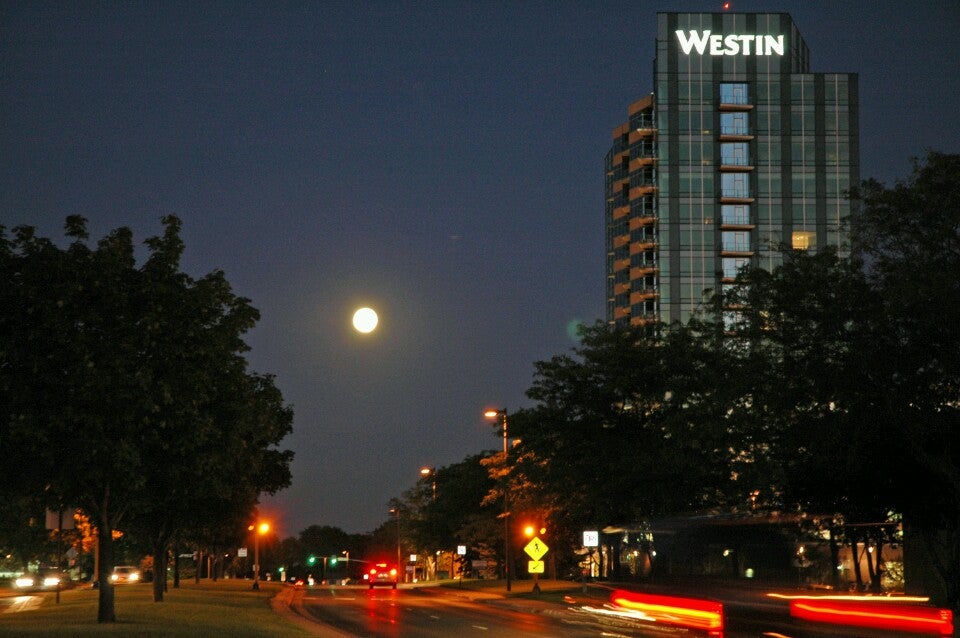 How to get to The Westin Edina Galleria by Bus or Light Rail?