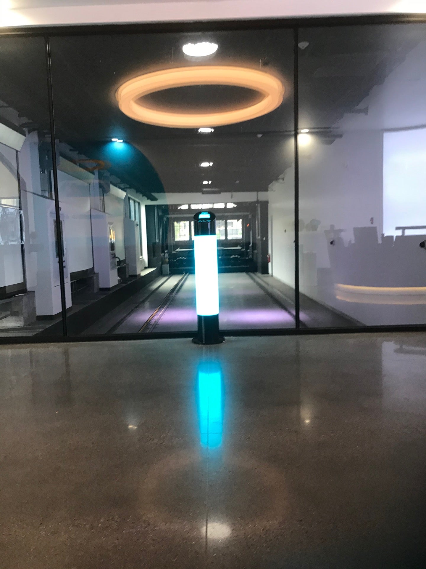 Carvana Philadelphia, 1043 N Front St, Philadelphia, PA, Auto Dealers