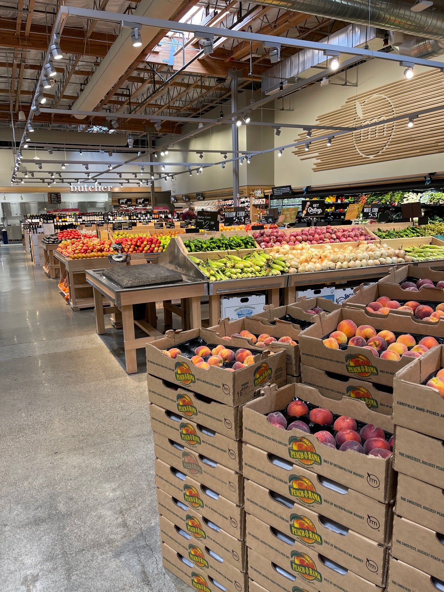 What's in store at Metropolitan Market on Mercer Island - My