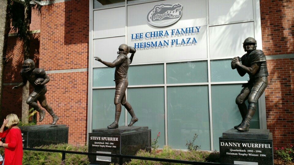 Tim Tebow Statue at Ben Hill Griffin Stadium via Robin-Leigh.blogspot.com:  Gainesville