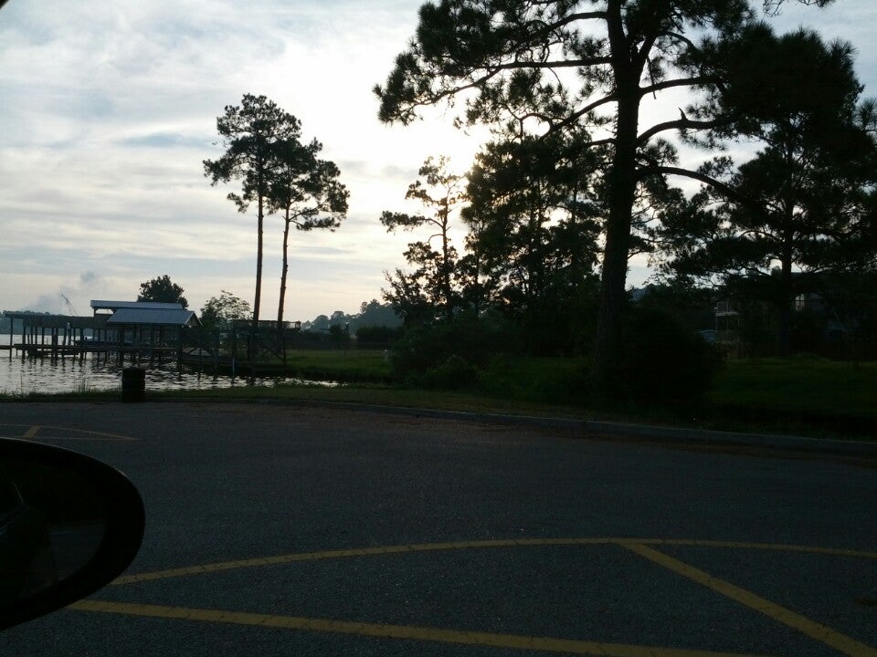 Gulfport Lake, Gulfport, MS, Landmark MapQuest