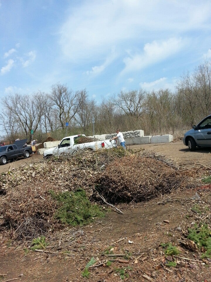 Kenosha Yardwaste/ Brush Drop Off Site, 4071 88th St, Kenosha, WI