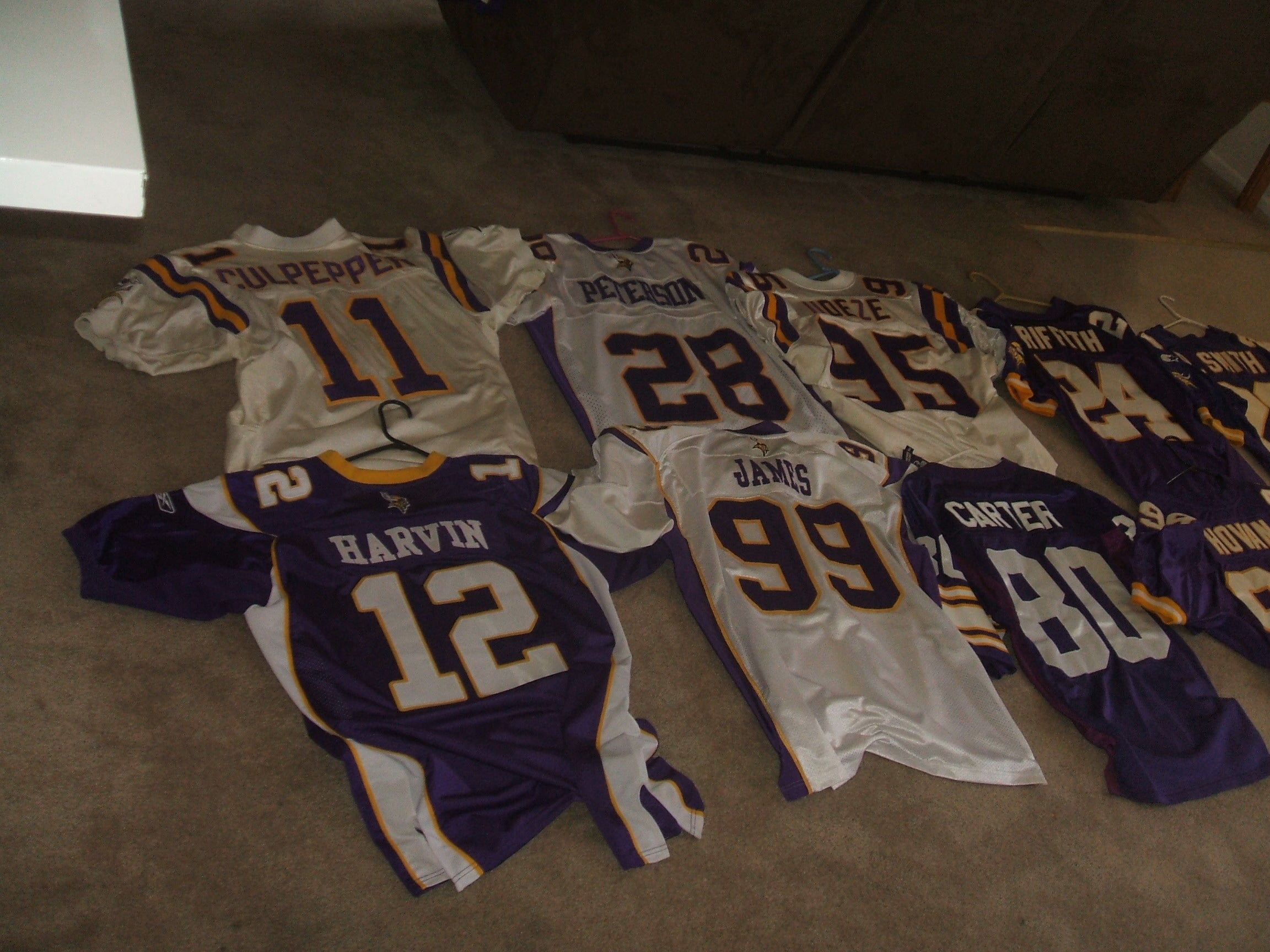 Vikings Locker Room, 126 E Broadway, Bloomington, MN, Retail Shops