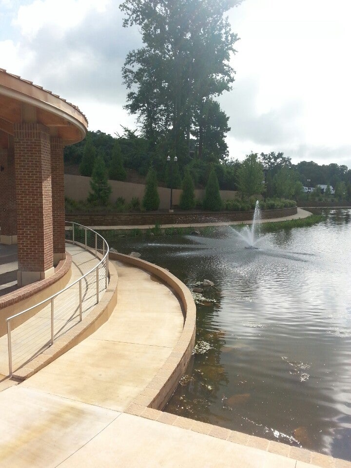 Sugar Hill City Lawn and Amphitheatre, 5039 W Broad St, Sugar Hill, GA