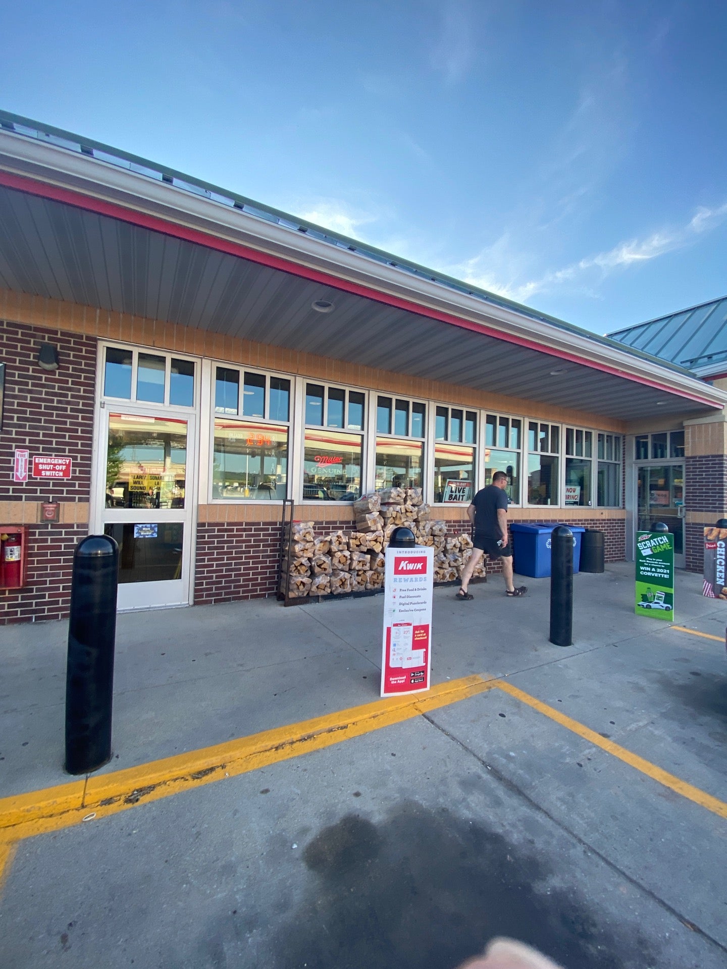 Kwik Trip, 1061 E Johnson St, Fond Du Lac, WI, Convenience Stores - MapQuest