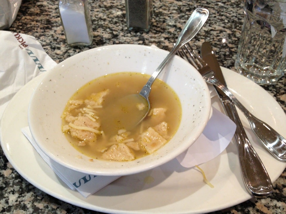 Pickle Barrel, 6508 Yonge St. Centerpoint Mall, Toronto, Ontario MapQuest