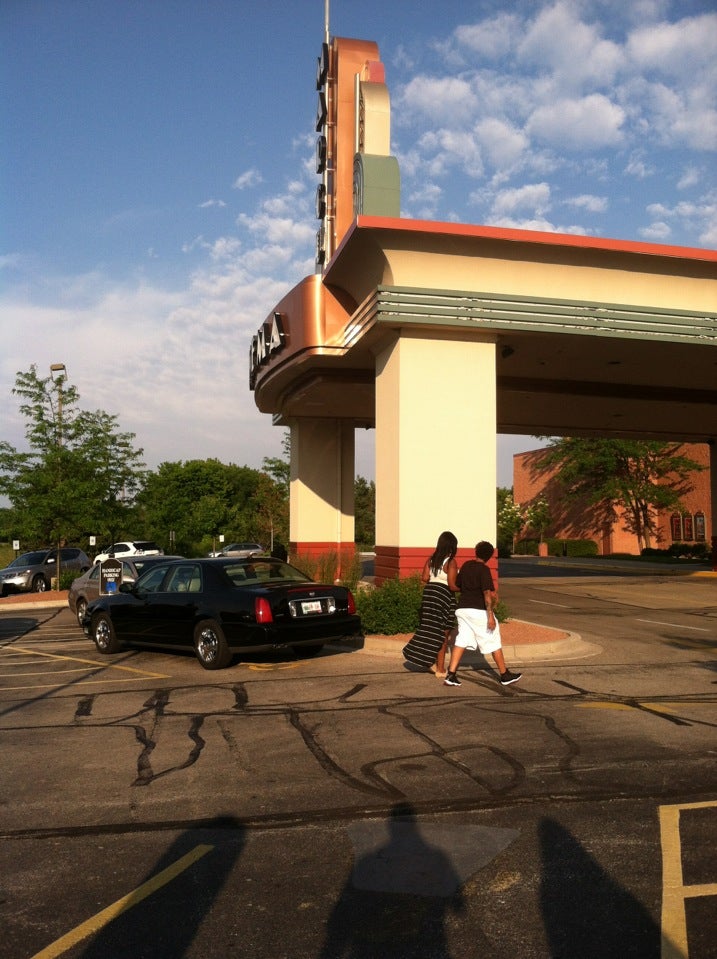 Marcus North Shore Cinema, 11700 North Port Washington Road, Mequon, WI