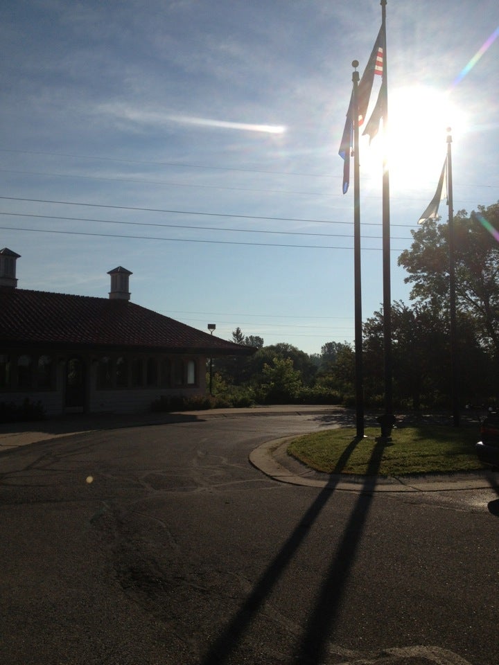 Lake Country Recreational Trail, 2800 Golf Rd, Pewaukee, WI MapQuest