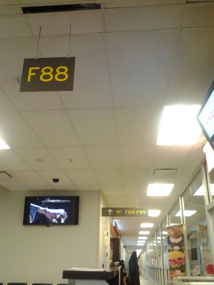 Toronto Pearson Int'lT1 Arrivals, 6301 Silver Dart Dr, Mississauga, ON