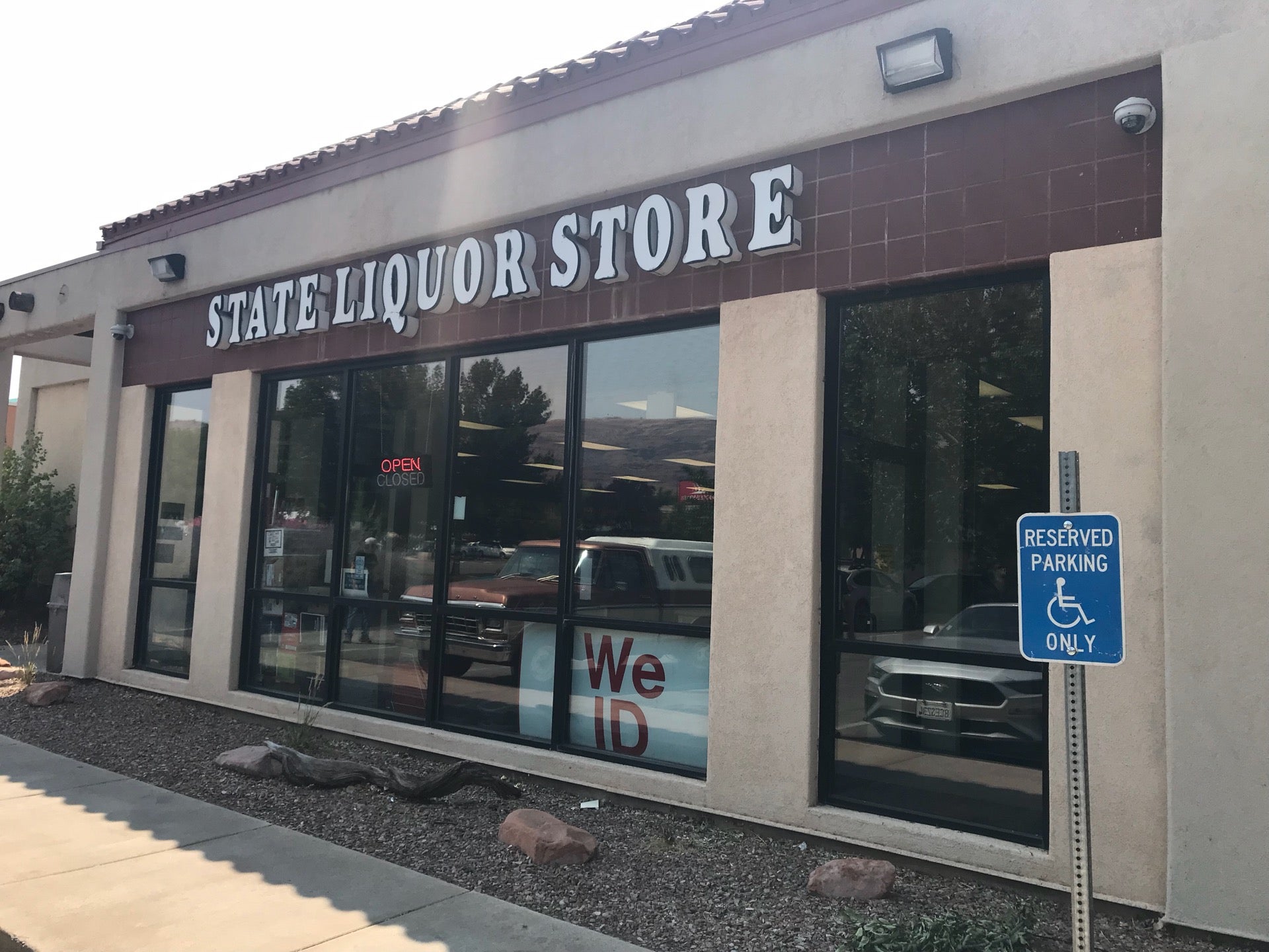 Utah liquor store hours veterans day