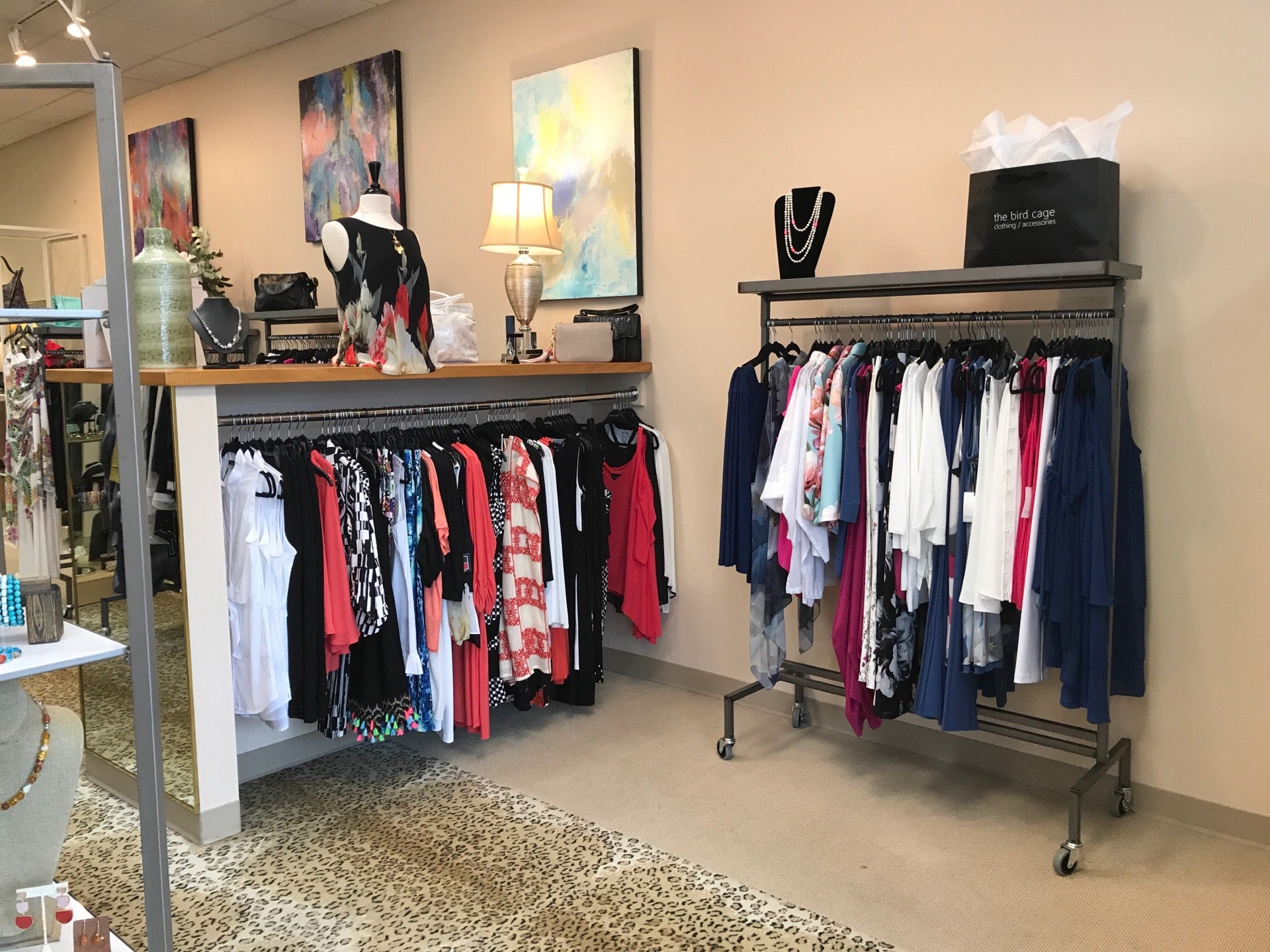 Bird Cage Boutique, 4706 Starkey Rd, Roanoke, VA, Women's Apparel