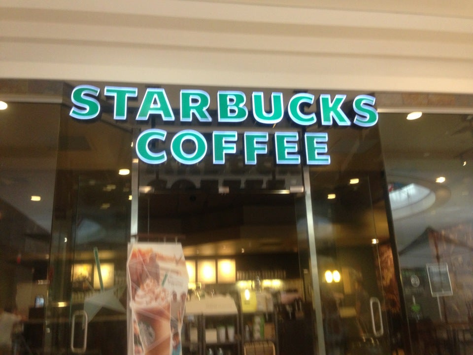 Tysons Galleria Starbucks : r/nova