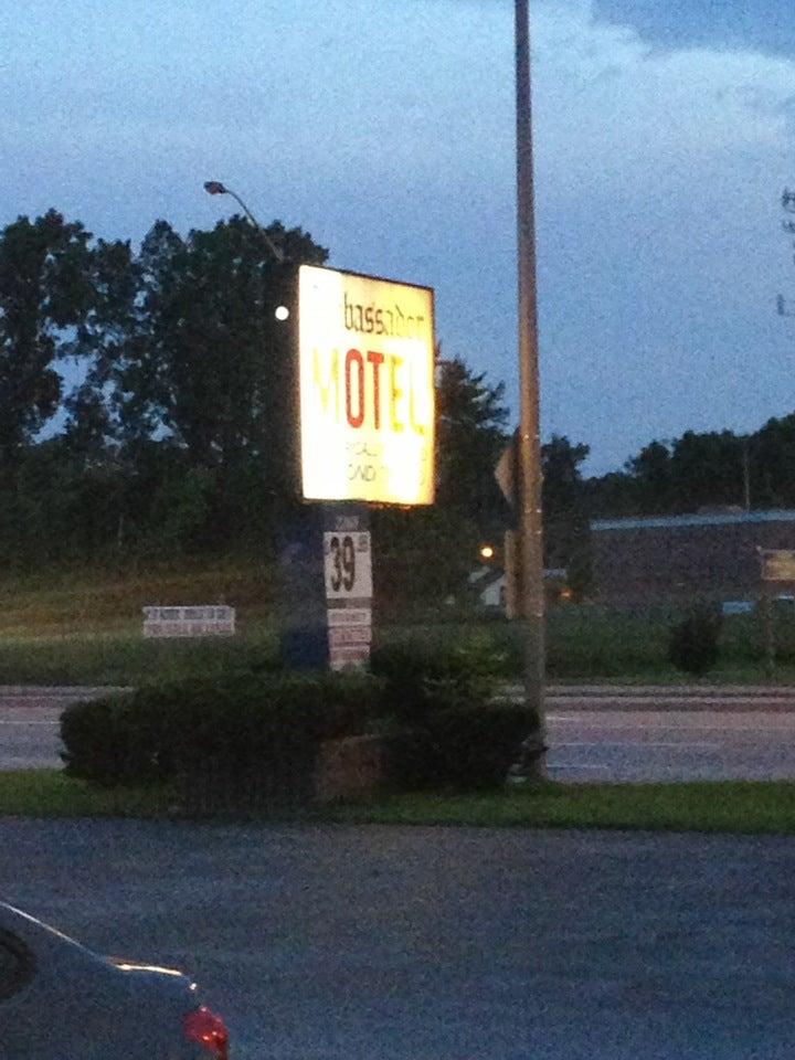 Wyandotte, MI Map & Directions MapQuest