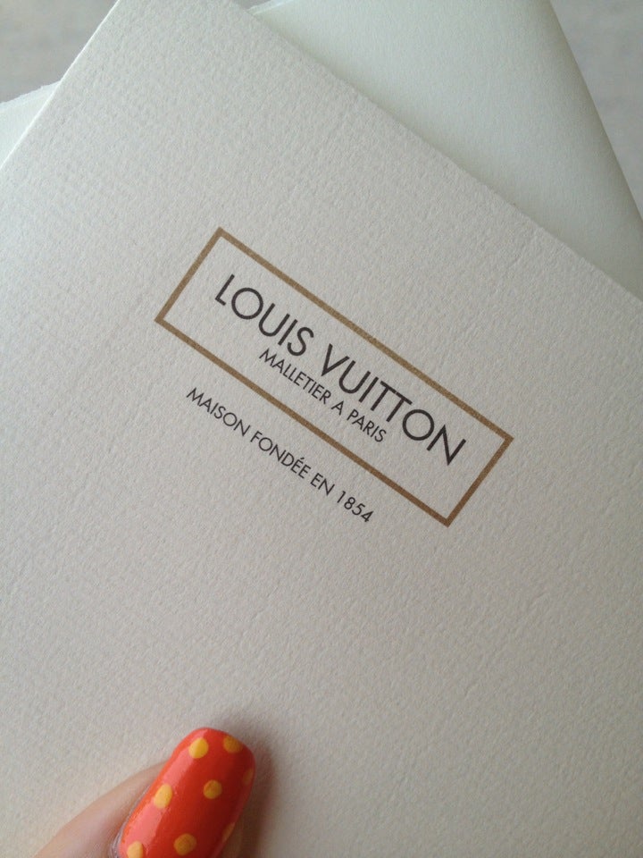 Louis Vuitton Mclean Va, Hours & Locations