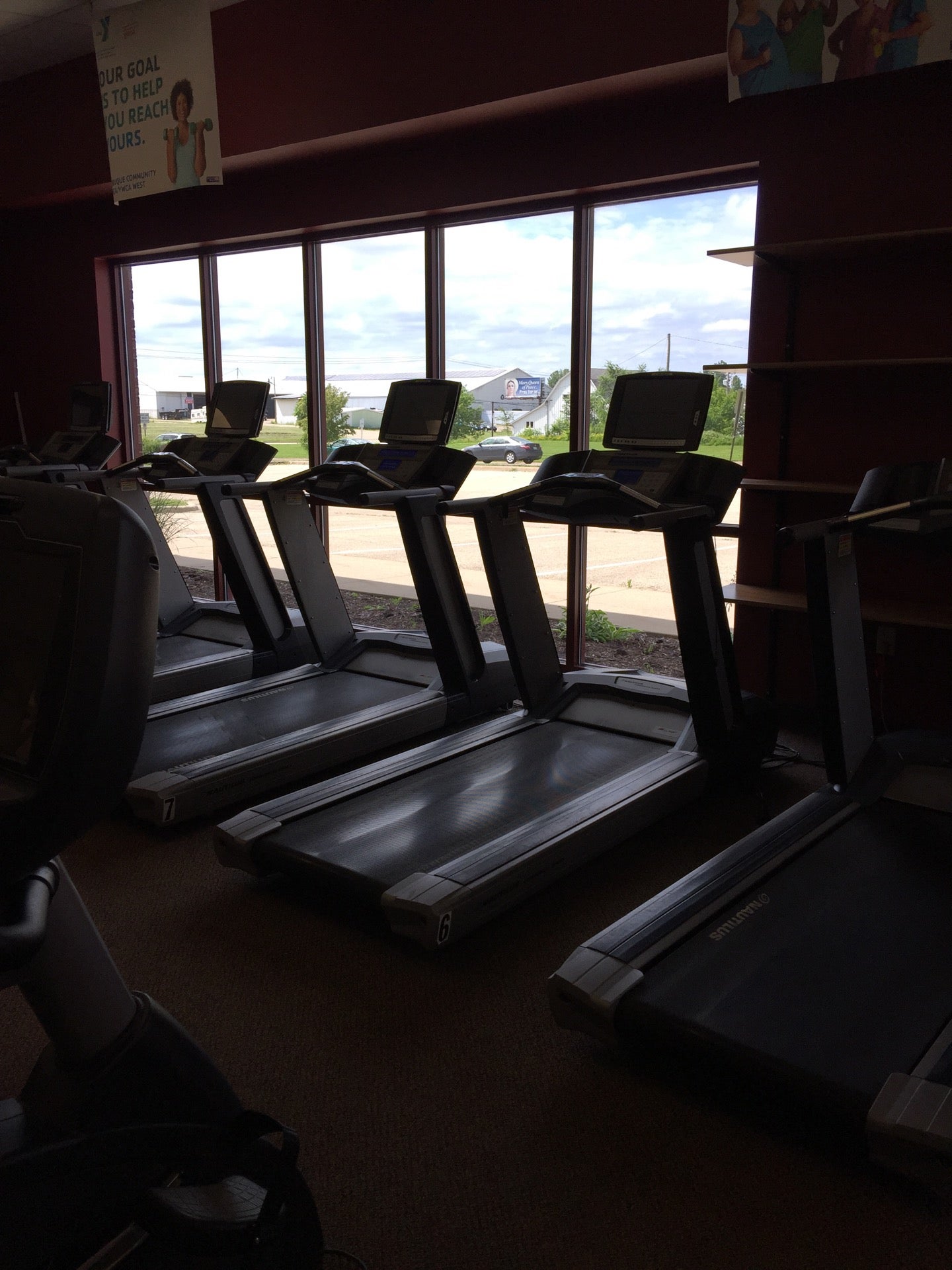 Dubuque YMCA/YWCA West, 4170 Pennsylvania Ave, Dubuque, IA, Gymnasiums