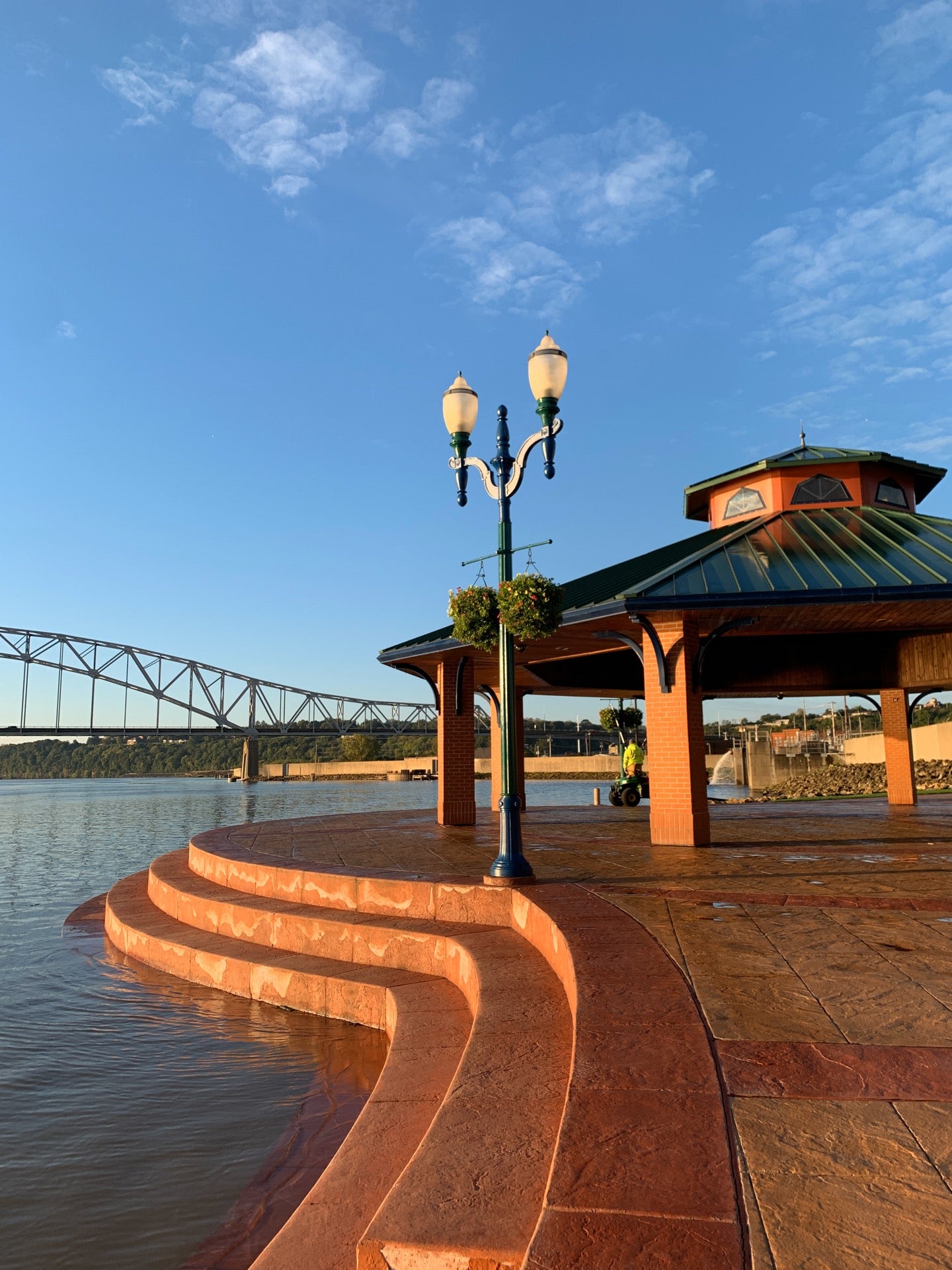 American Trust River's Edge Plaza, Dubuque, IA MapQuest