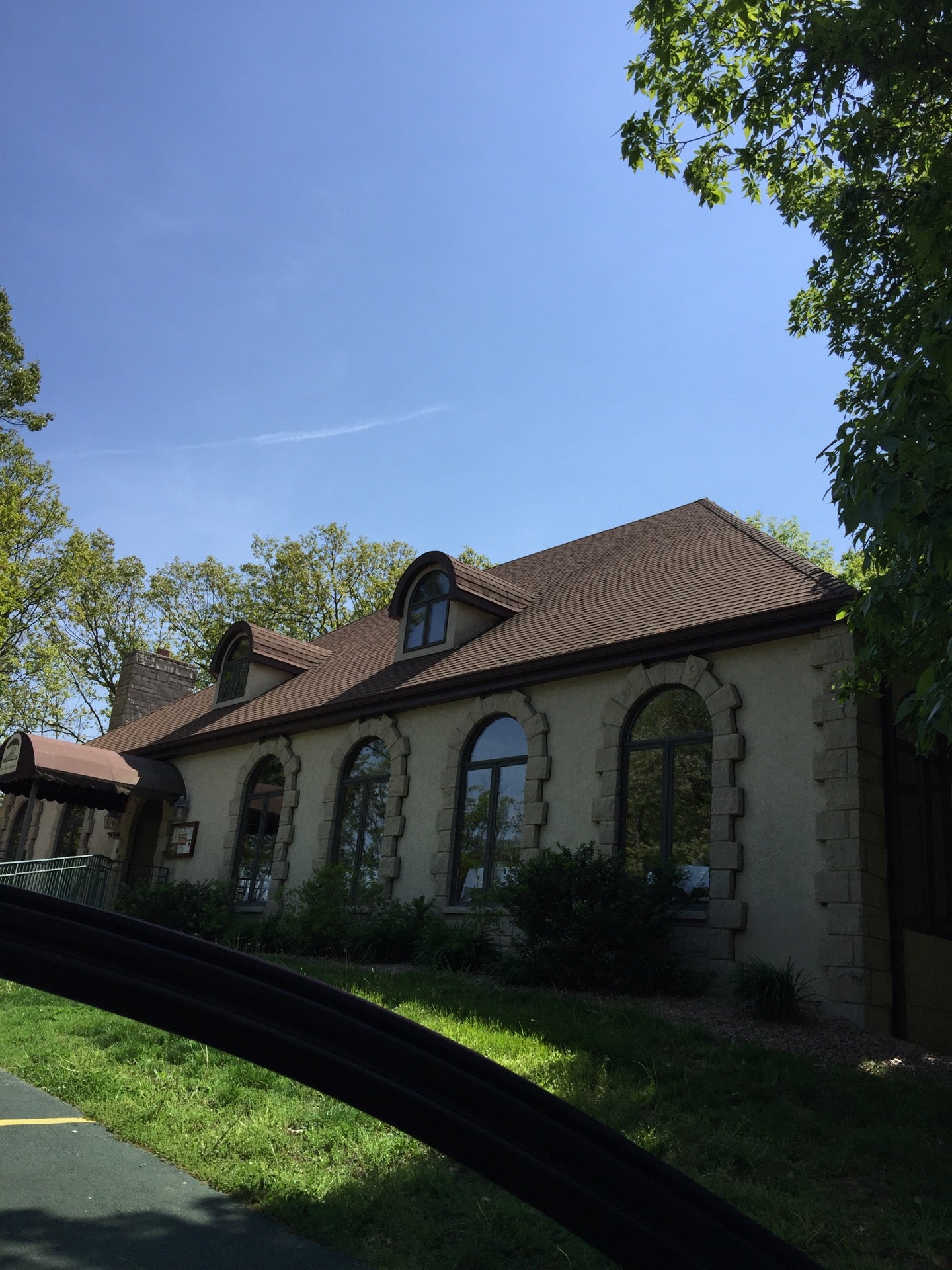 Crown Ridge Tiger Sanctuary, 19620 Crown Ridge Road, Sainte Genevieve