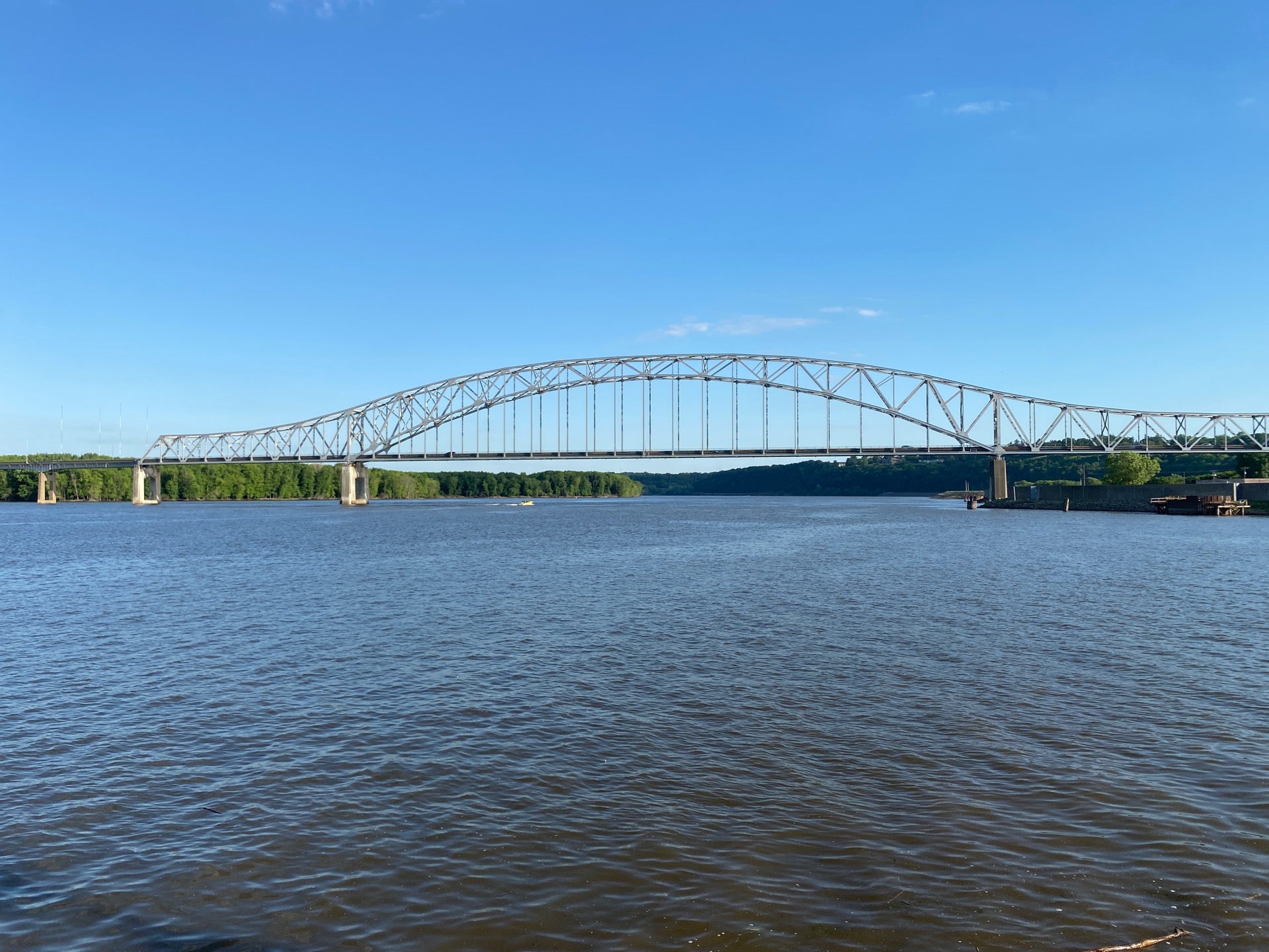 American Trust River's Edge Plaza, Dubuque, IA MapQuest