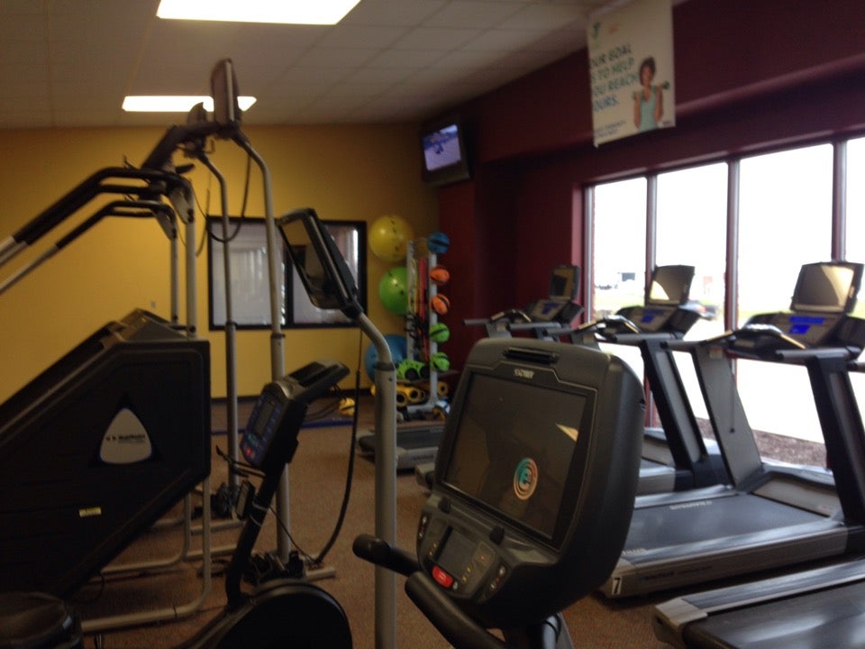 Dubuque YMCA/YWCA West, 4170 Pennsylvania Ave, Dubuque, IA, Gymnasiums