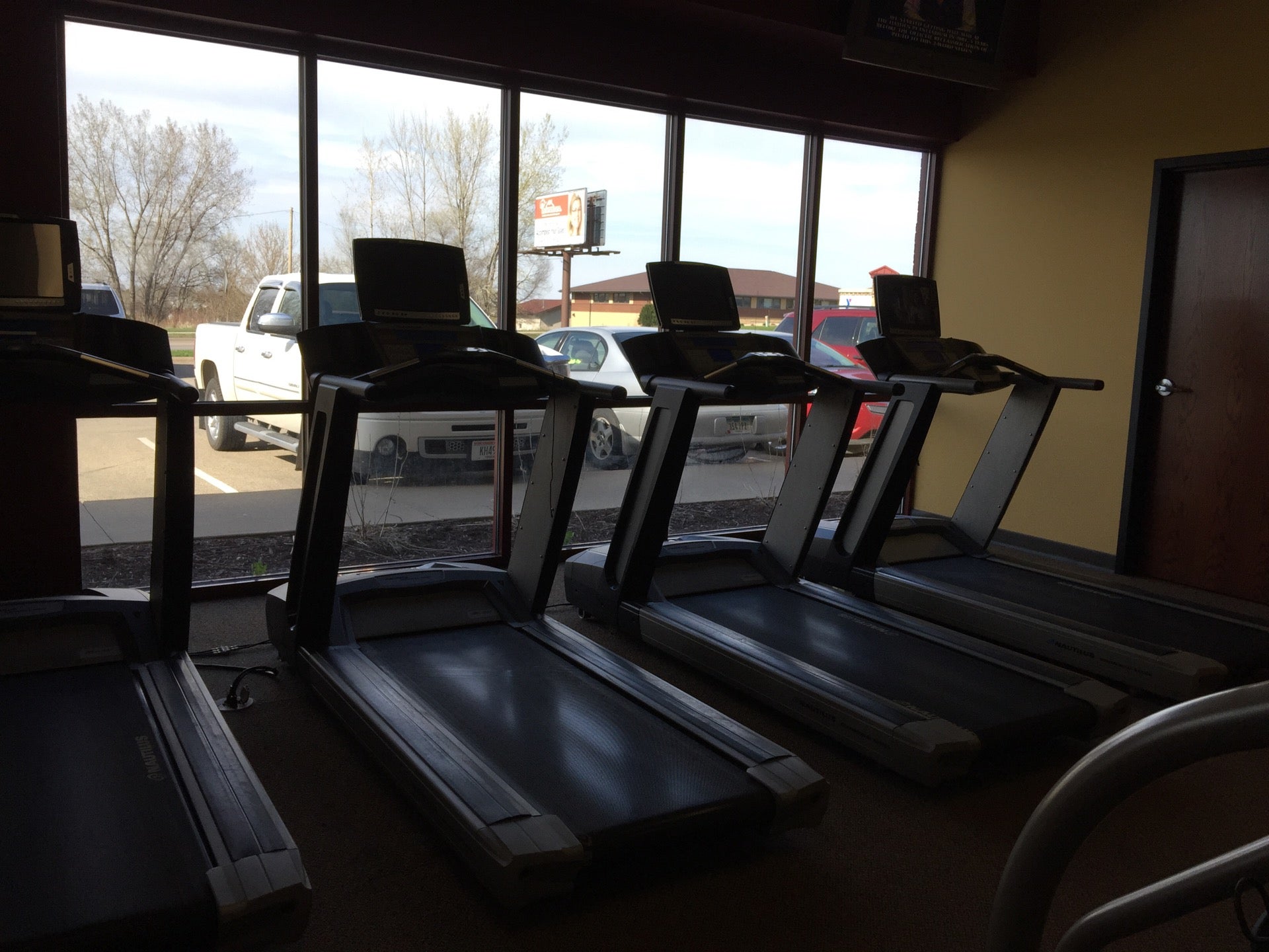 Dubuque YMCA/YWCA West, 4170 Pennsylvania Ave, Dubuque, IA, Gymnasiums