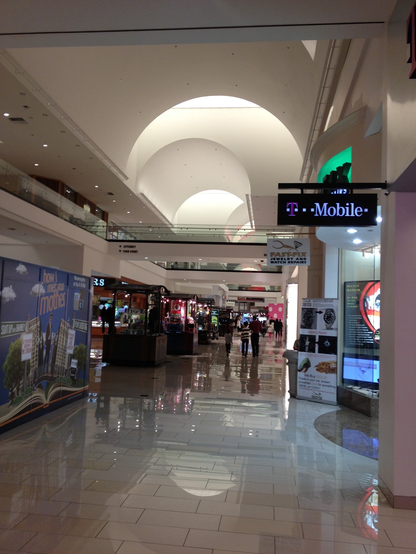 Glendale Galleria, 100 W. Broadway, Suite 100, Glendale, CA, Shopping  Centers & Malls - MapQuest