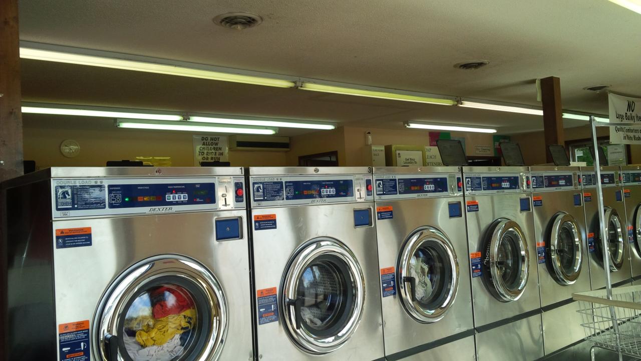 River St Laundromat & Dry Cleaners, 327 River Ave, Amery, WI, Laundries -  MapQuest