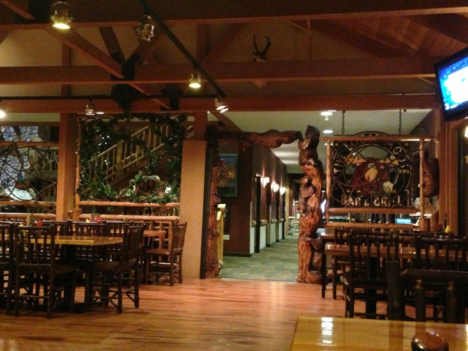 Great Wolf Lodge, 1400 Great Wolf Drive, Baraboo, WI, Eating places