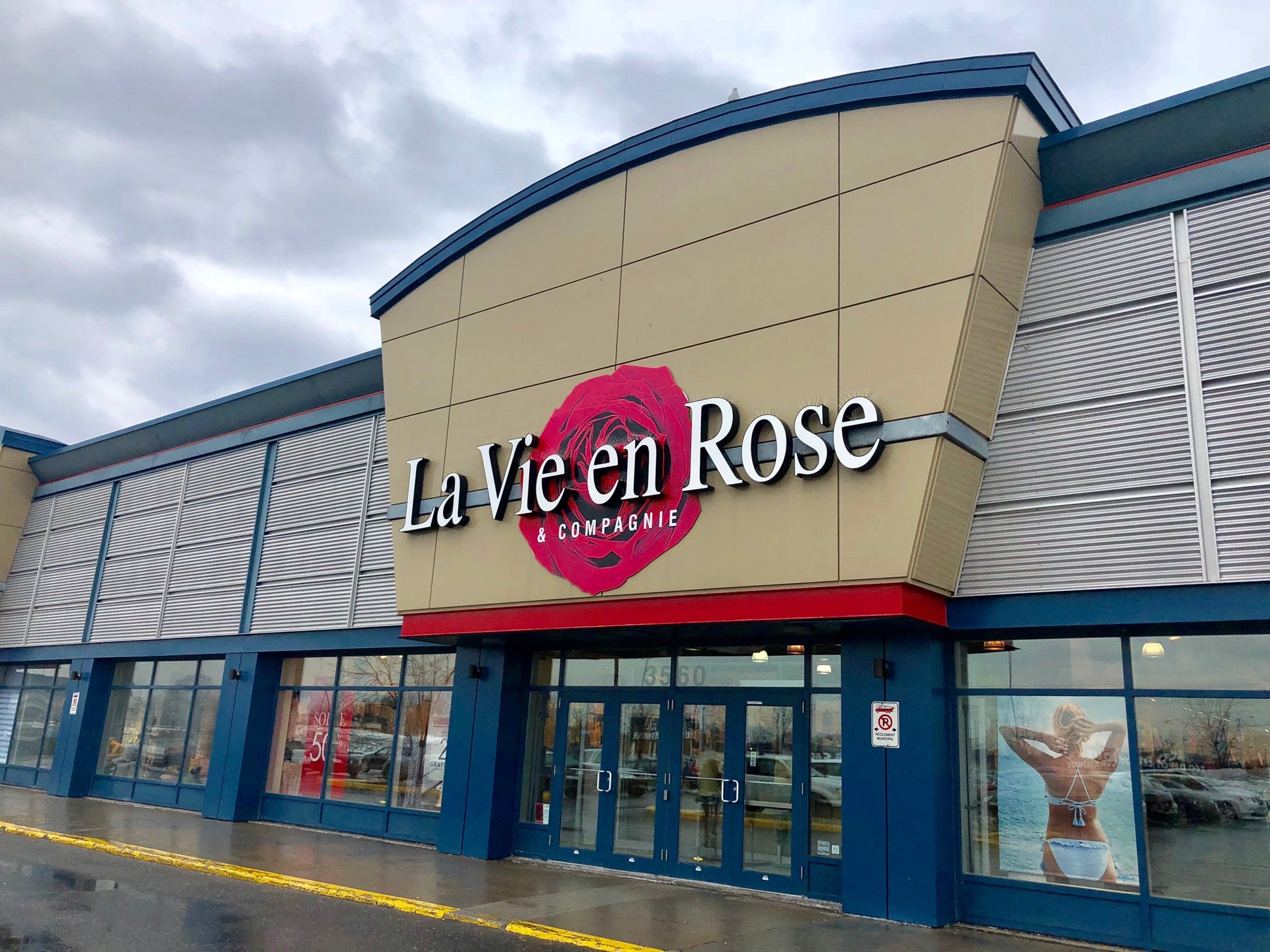 La.vie.en.rose la_vie_en_rose_box_and_bottle_