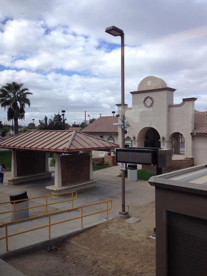 Amtrak Wasco Station, 700 G St, Wasco, CA, Parking Garages MapQuest