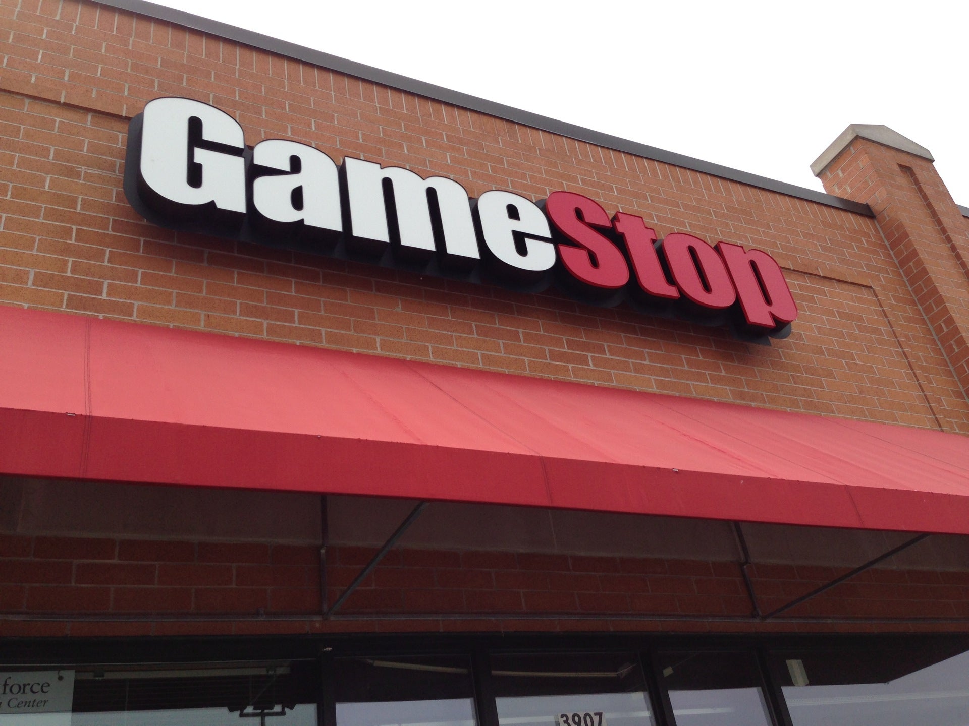 Gamestop, 8537 Winton Rd, Springfield Twp, Ohio, Electronic