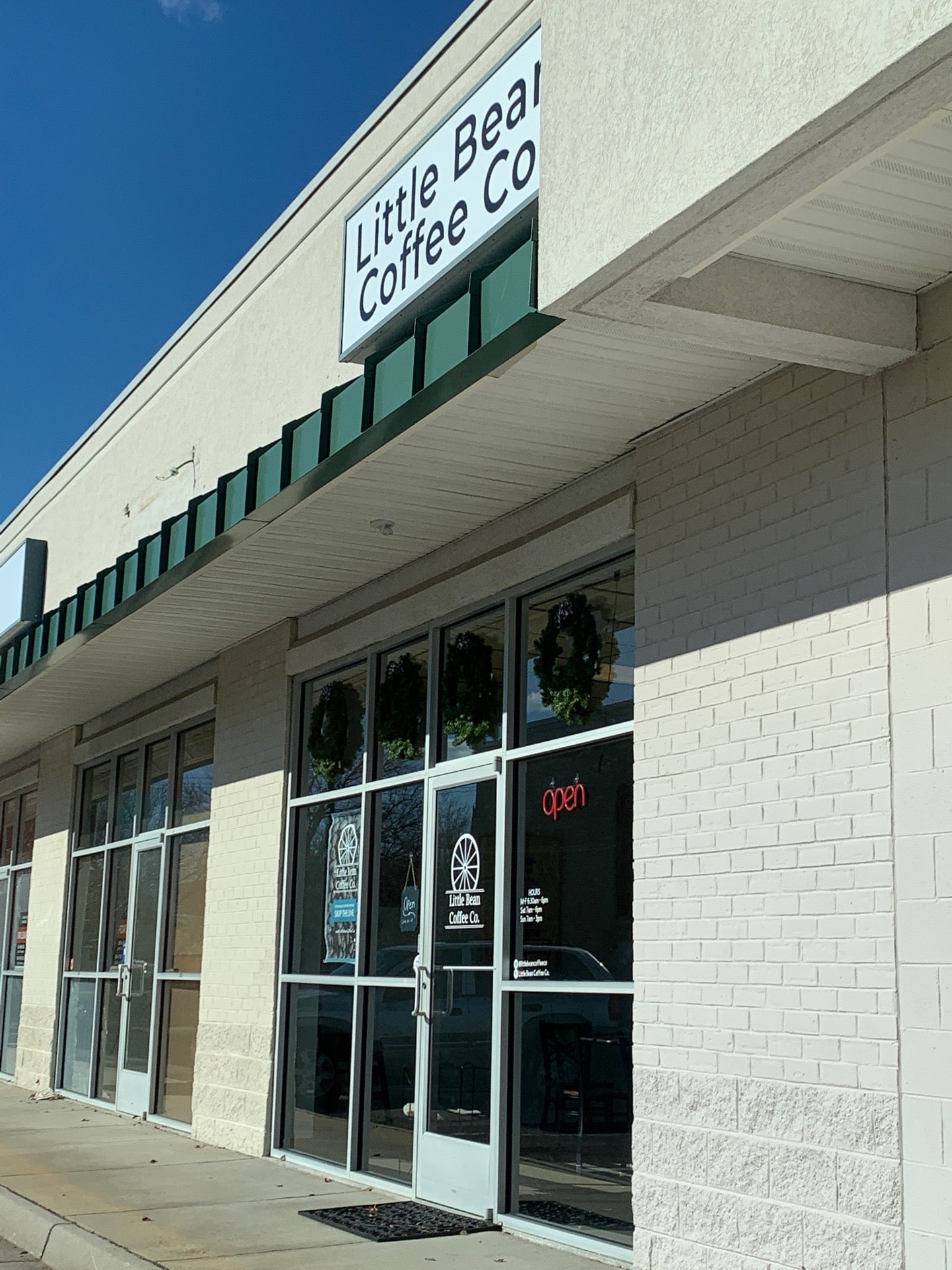 Little Bean Coffee Co., 7032 Mechanicsville Tpke, Mechanicsville, VA