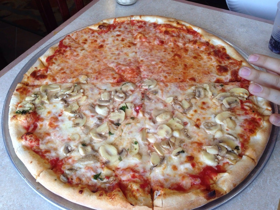 Big Apple Pizza, 700 Blvd, Kenilworth, New Jersey, Eating places MapQuest
