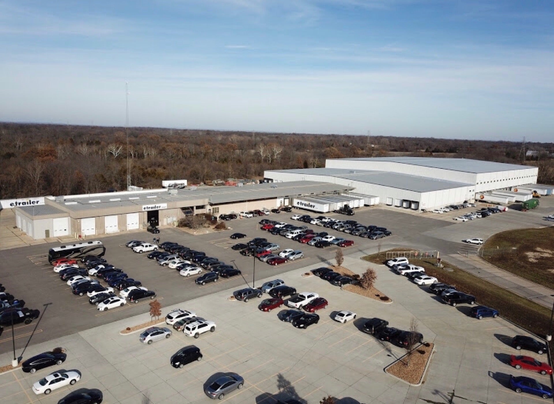 Etrailer Corp, 1507 E Highway A, Wentzville, MO, Advertising Computer