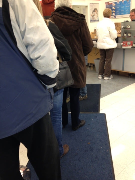 Shoppers Drug Mart, 3200 Island Hwy N, Nanaimo, BC MapQuest