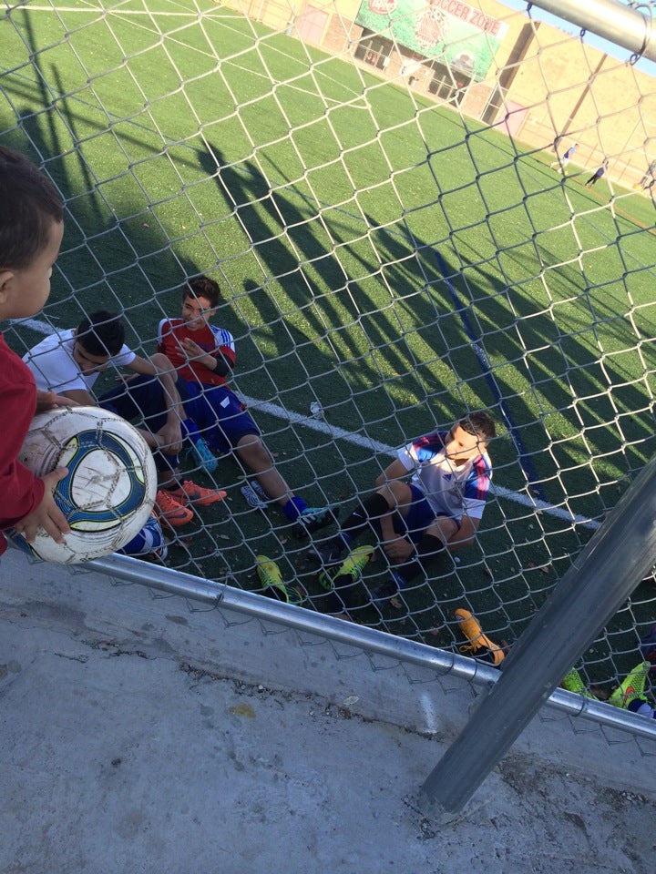 Indoor Soccer Zone, 3254 W Camp Wisdom Rd, Dallas, TX, Sports