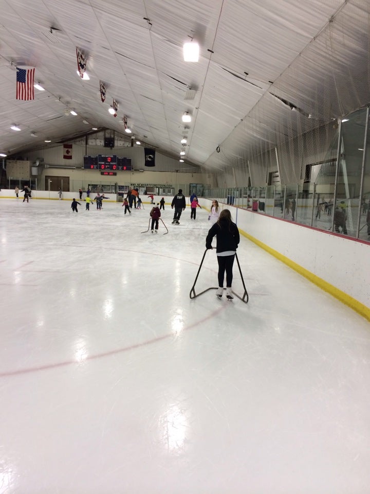 New Hartford Recreation Center, 1 Mill St, New Hartford, NY, Sports