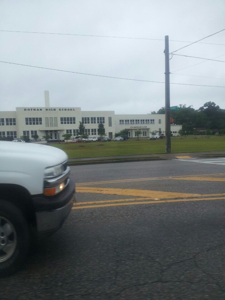 Cloverdale Elementary School, 1236 S Oates St, Dothan, Alabama, Schools