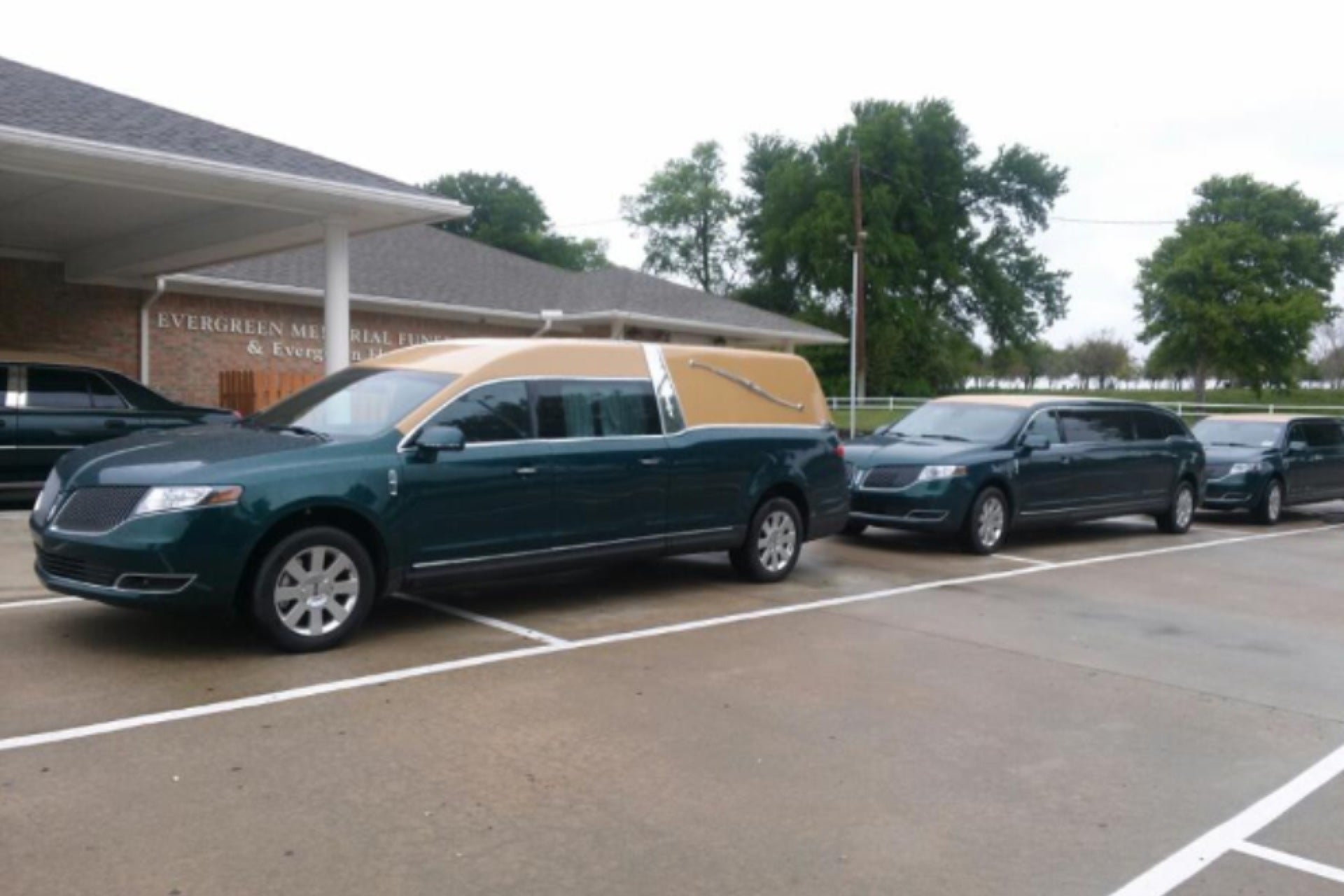 Evergreen Memorial Funeral Home, 6449 University Hills Blvd, Dallas, TX