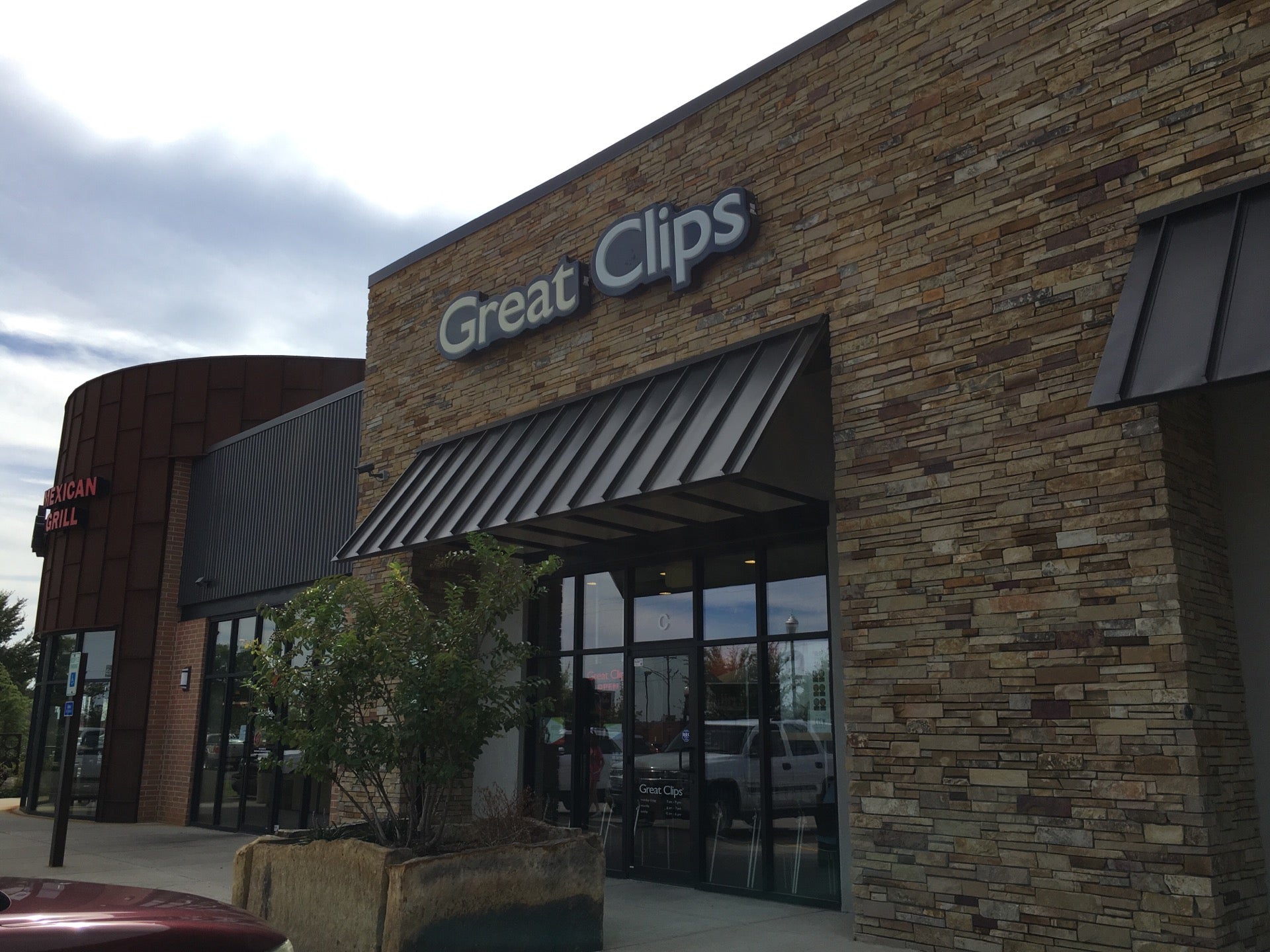 Great Clips Near Me Great Clips, 660 SW 19th St, Ste C, Fritts Farm, Moore, OK, Gifts Specialty  - MapQuest
