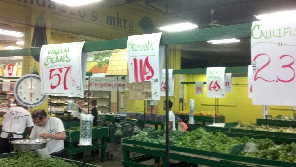 Joe Randazzos Fruit & Vegetable Market, 5240 E Outer Dr, Detroit, MI