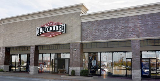 Rally House Chesterfield, 82 THF Blvd, Chesterfield, MO, Sportswear -  MapQuest