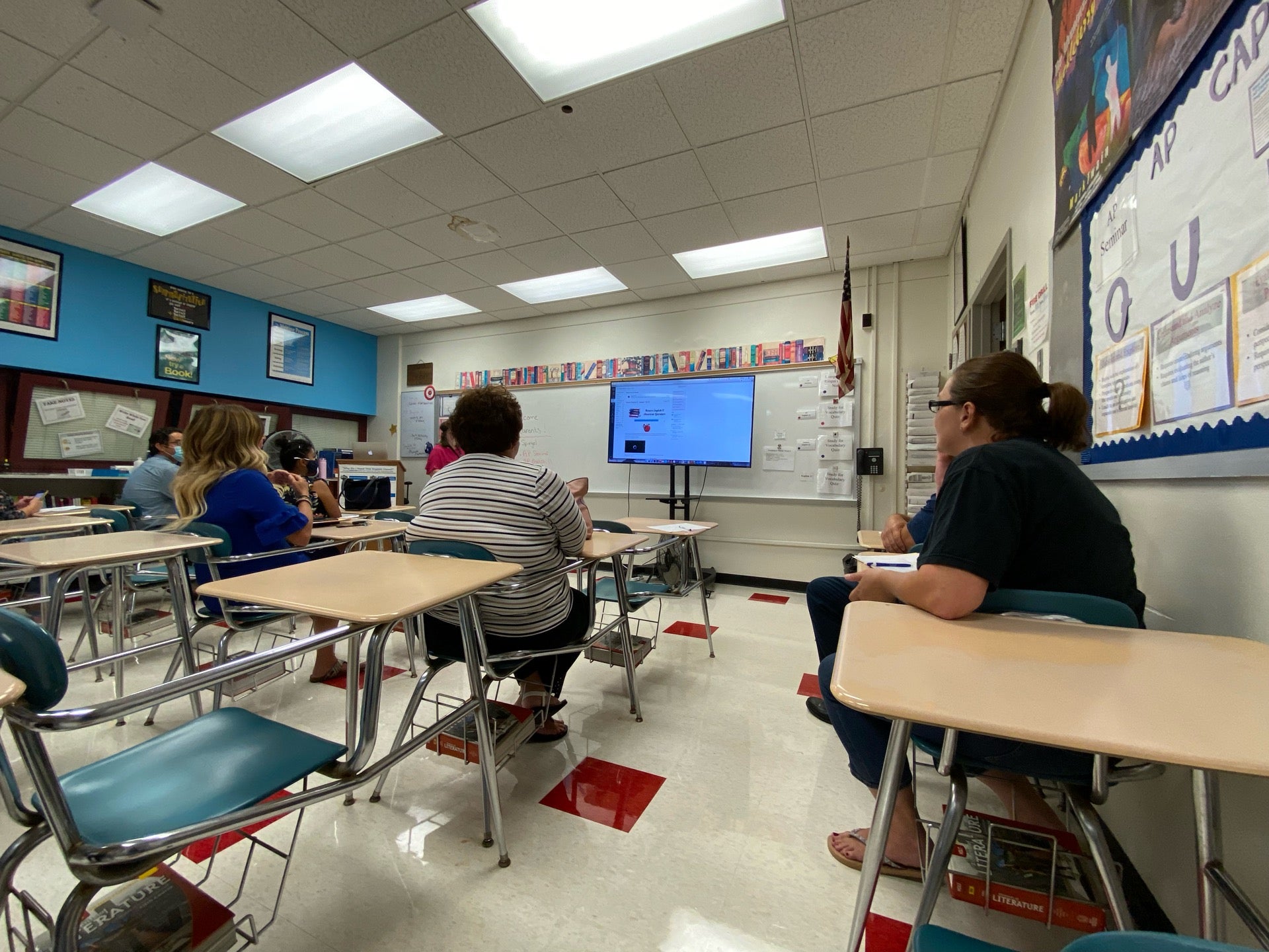 Elizabeth Forward High School, 1000 Weigles Hill Rd, Elizabeth, PA