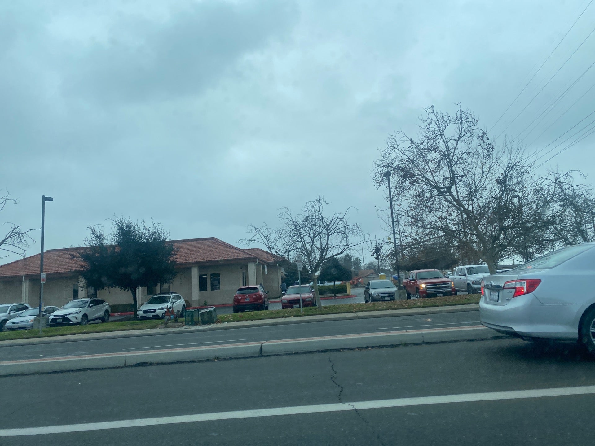 California Department of Motor Vehicles DMV, 701 W Hanford Armona Rd