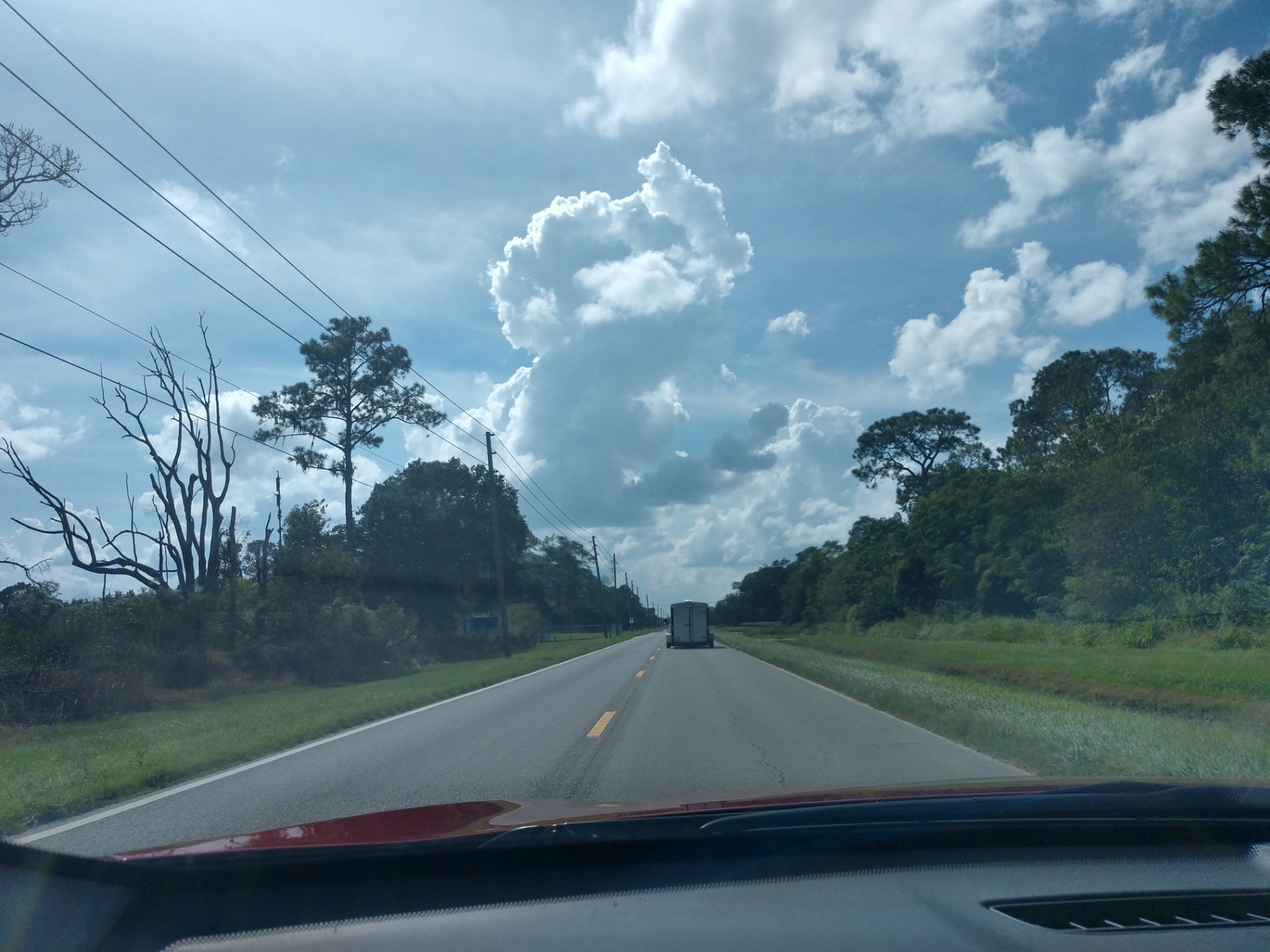 Bob White Field Airport (X61), Holly Creek Rd, Mt Dora, FL, Air Cargo